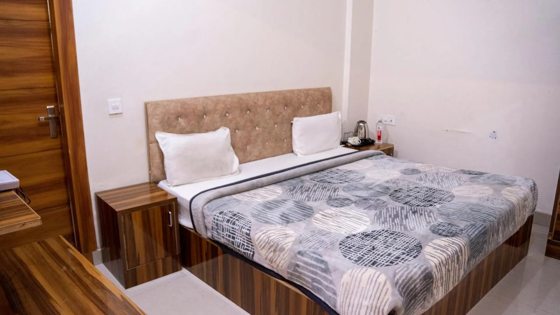 Astoria Elite Guest House Agra  India